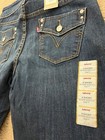 Levi’s Slender 526 Boot Women’s Denim Jeans Petite Size 4 Short — photo 3