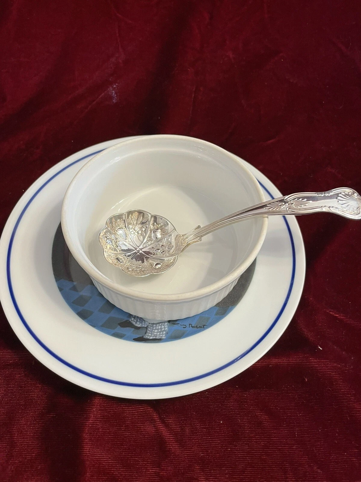 ENGLISH KINGS PATTERN SHEFFIELD SILVER JELLY RELISH SPOON GRAVY SAUCE LADLE