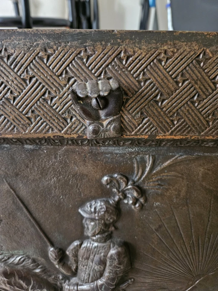 Peerless Mfg Co. Antique Cast Iron Fireback  - Image 2 of 4