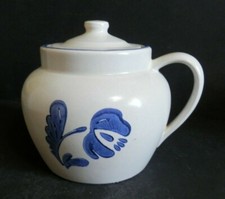 Pfaltzgraff Yorktowne Bean Pot Crock With Handle And Lid 70 USA