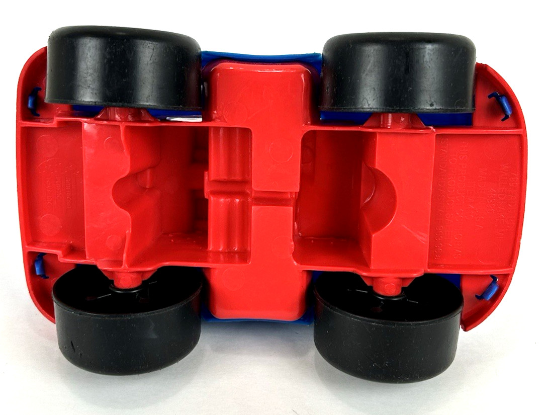 American Plastics Corp Lot of 2 Vehicles Vintage Collectible Car & Truck