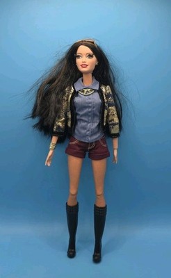 Barbie Raquelle Glam Luxe Style Life in the Dreamhouse Doll Rooted Eyelash 