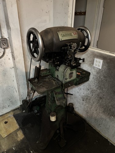 Landis 12 Model G Sole Sewing Machine Vintage shoe repair machinery leatherwork