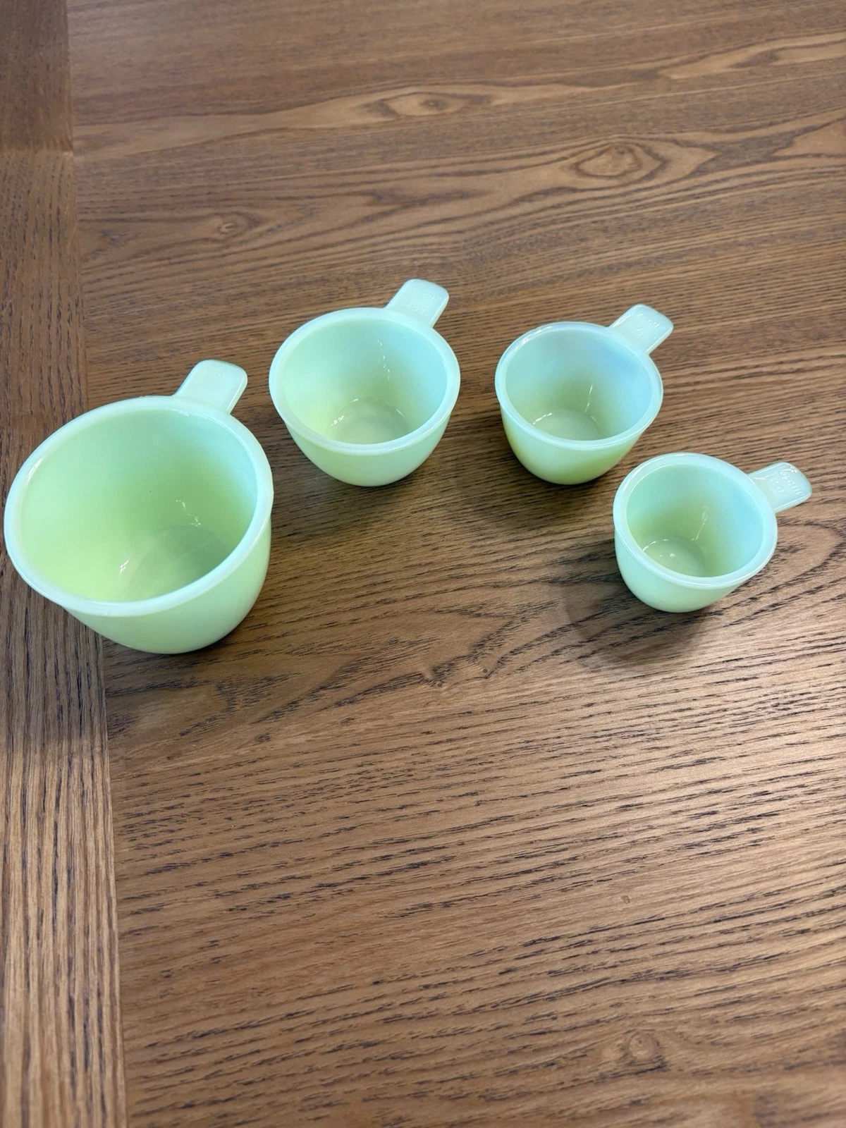 Vtg Jeannette Jadeite ORIGINAL Measuring Cups Set Of 4 - 1-4, 1/3, 1/2” & 1 Cup