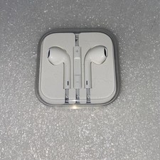 Original OEM Apple iPhone Ear Pods Wired 3.5mm Headset Earbud Headphones New