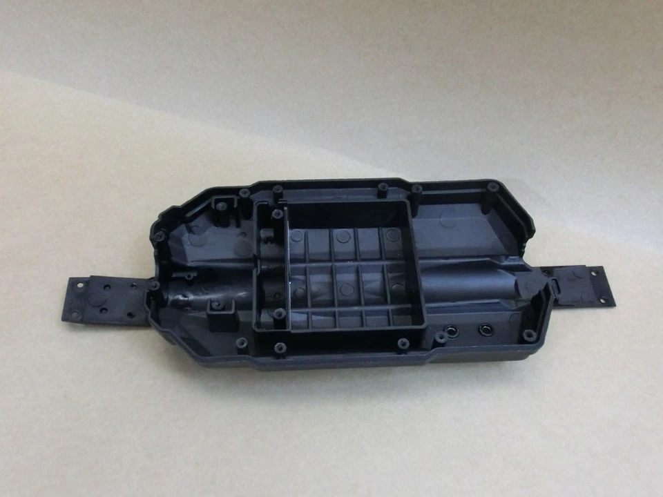 Ersatzteil Chassis Wanne RC Car Monster Truck 1:12 Challenger Turbo Antix MT-1 - Bild 3 von 4