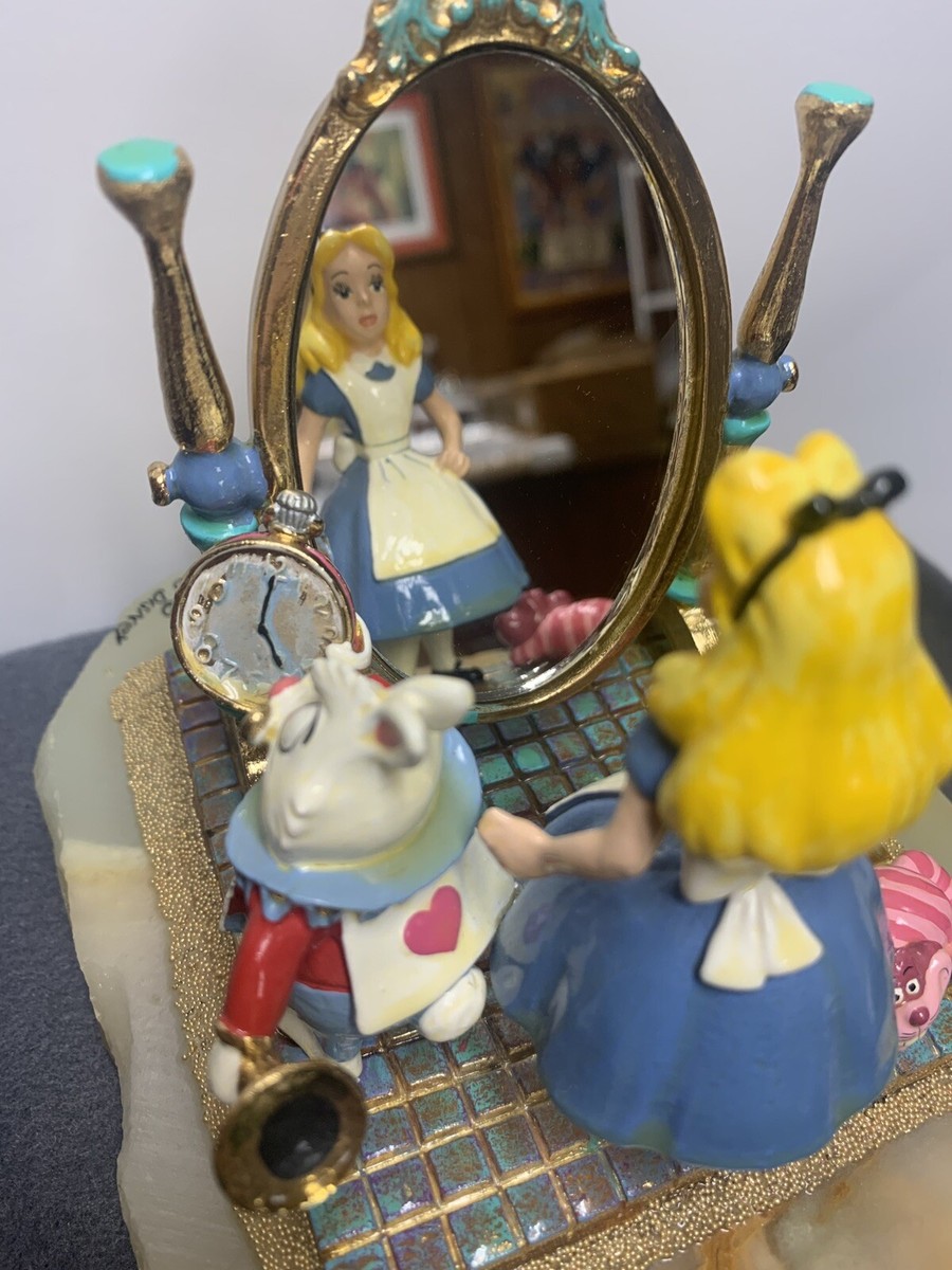 DISNEY RON LEE ALICE IN WONDERLAND IN THE MIRROR WHITE RABBIT