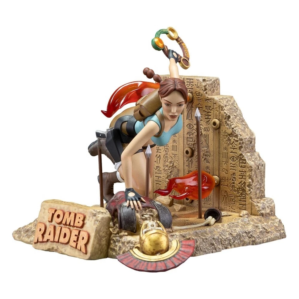 TOMB RAIDER 1996 STATUE LARA CROFT PVC 17 cm DARK HORSE - Photo 2/4