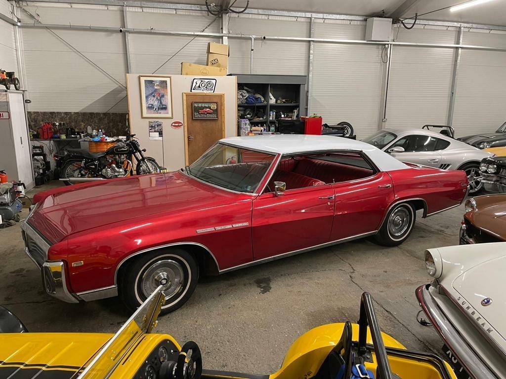 Image 61 - Buick LE Sabre, 1969, pillarless 4 door, 350ci V8, auto, new interior.