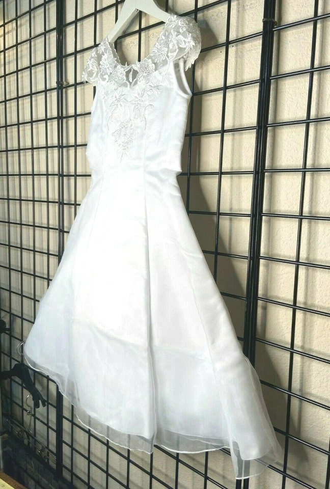 NWT NEW White Satin, Chiffon Sweetie Pie Pageant/Party/Formal Gown 6Y-Fit 6/7/8Y - Image 3 of 4