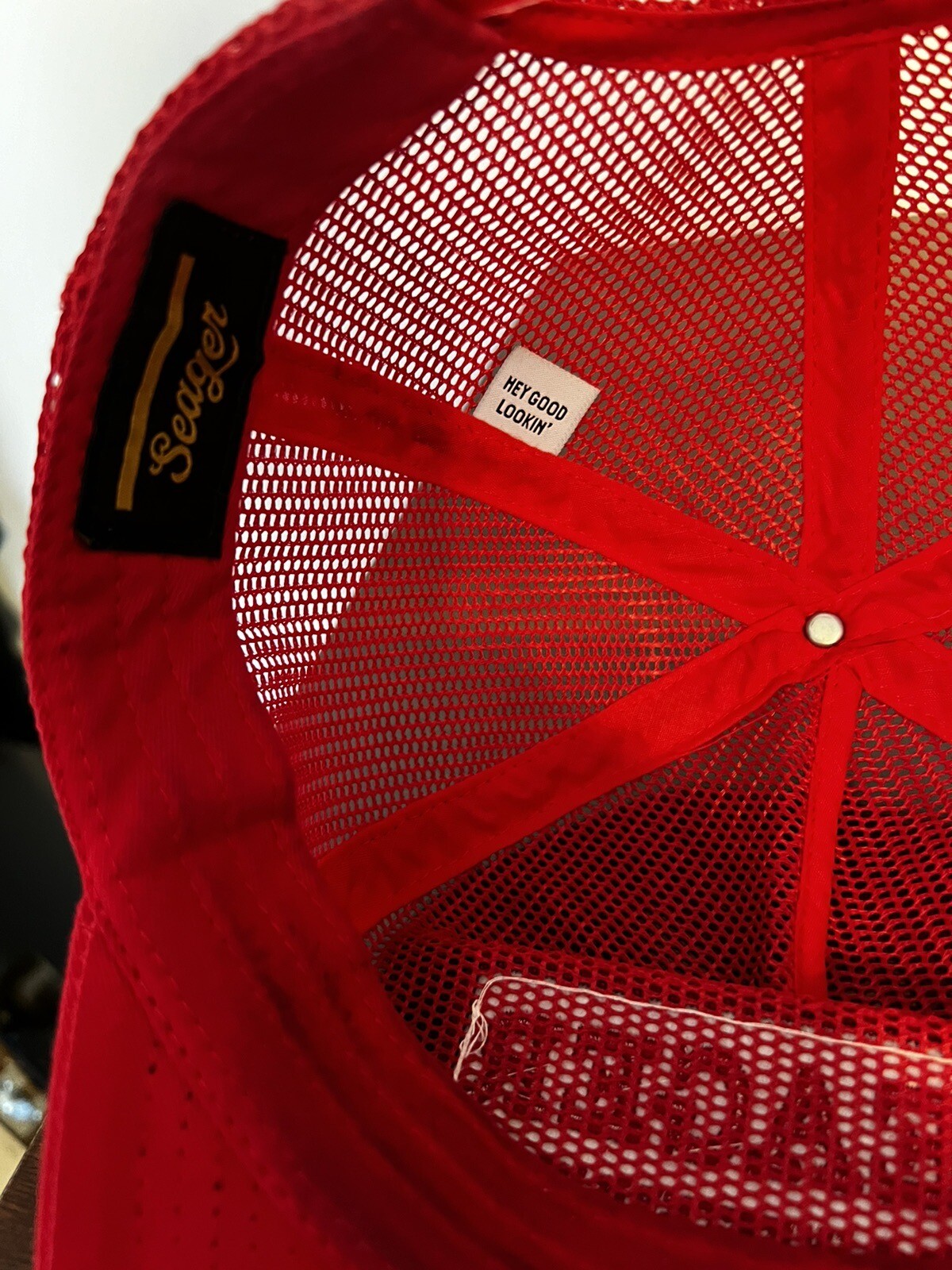 Seager Grit Co. Hat Snapback Cap  Red Hey Good Lookin Mesh Trucker. 0/S