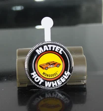 Mongoose   Metal  button badge   Hot Wheels REDLINE