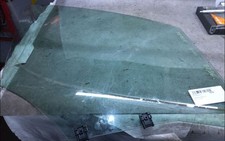 Glace latérales Peugeot PARTNER