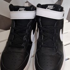 Nike Court Borough Mid 2 Kids Mid Top Hook Loop Strap Black/White 2Y