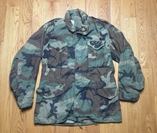 Vintage US Army M-65 Field Jacket Mens Medium Regular Woodland Camo Cold Weather
