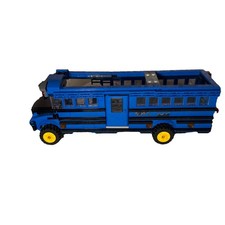 LEGO Fortnite: Battle Bus (77073) BUS ONLY Selling as is READ DESCRIPTION