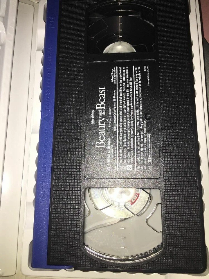 Platinum Edition Beauty and the Beast Vhs 25125-VERY RARE-SHIPS N 24 HOURS - Image 2 of 3