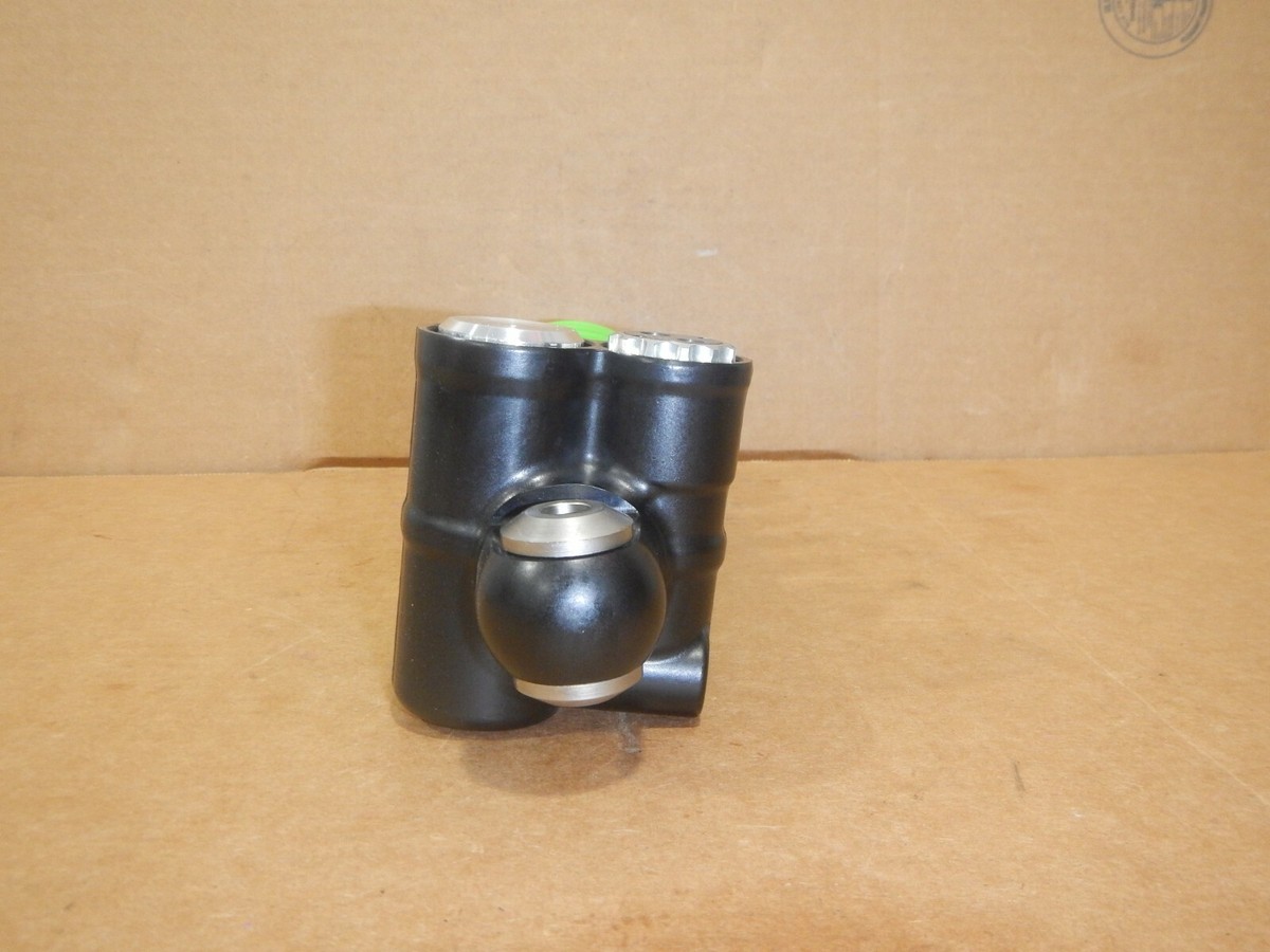 2018 Kawasaki ZX10 OEM Rear Shock Absorber Suspension 45014 2018 Kawasaki ZX10 OEM Rear Shock Absorber Suspension 45014