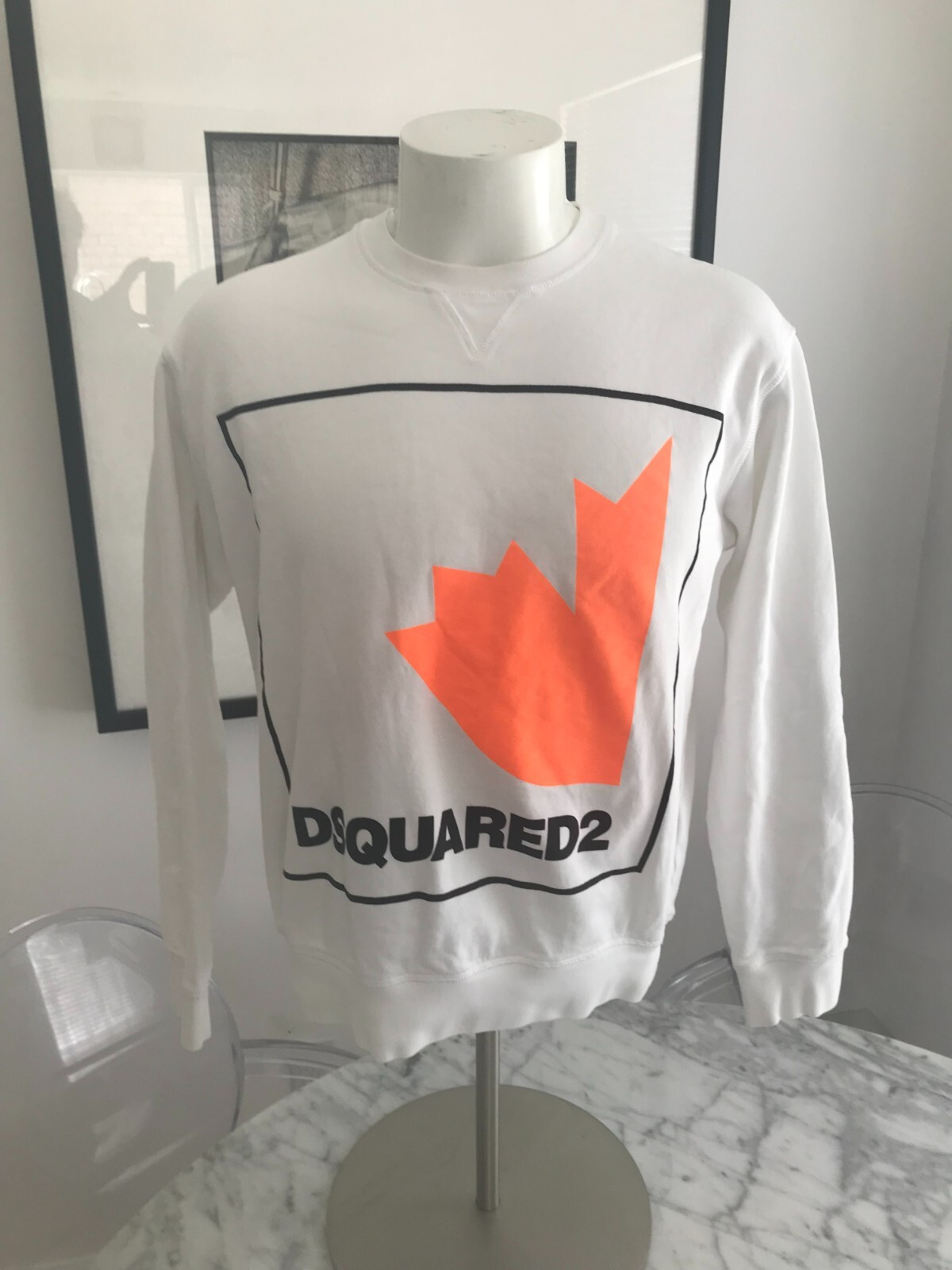 Men's RARE Dsquared2 Maple Leaf Logo White Sweater Size Medium Made in ITALY
