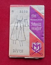 Ein DDR Modeschnitt Schnittmuster 3350 Wickelrock m 82
