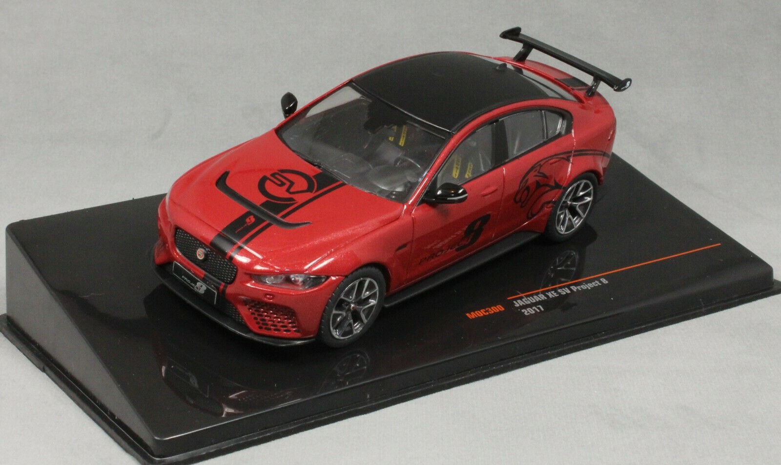 IXO Models Jaguar Xe Sv Project 8 2017 1:43 MOC300