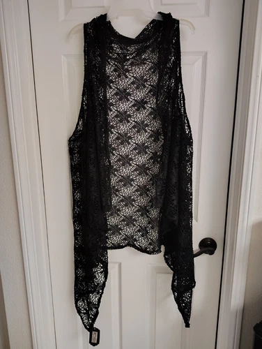 Great For Any Outfit  Black Style Longer Length Can Fit Up Too A XL Open Front