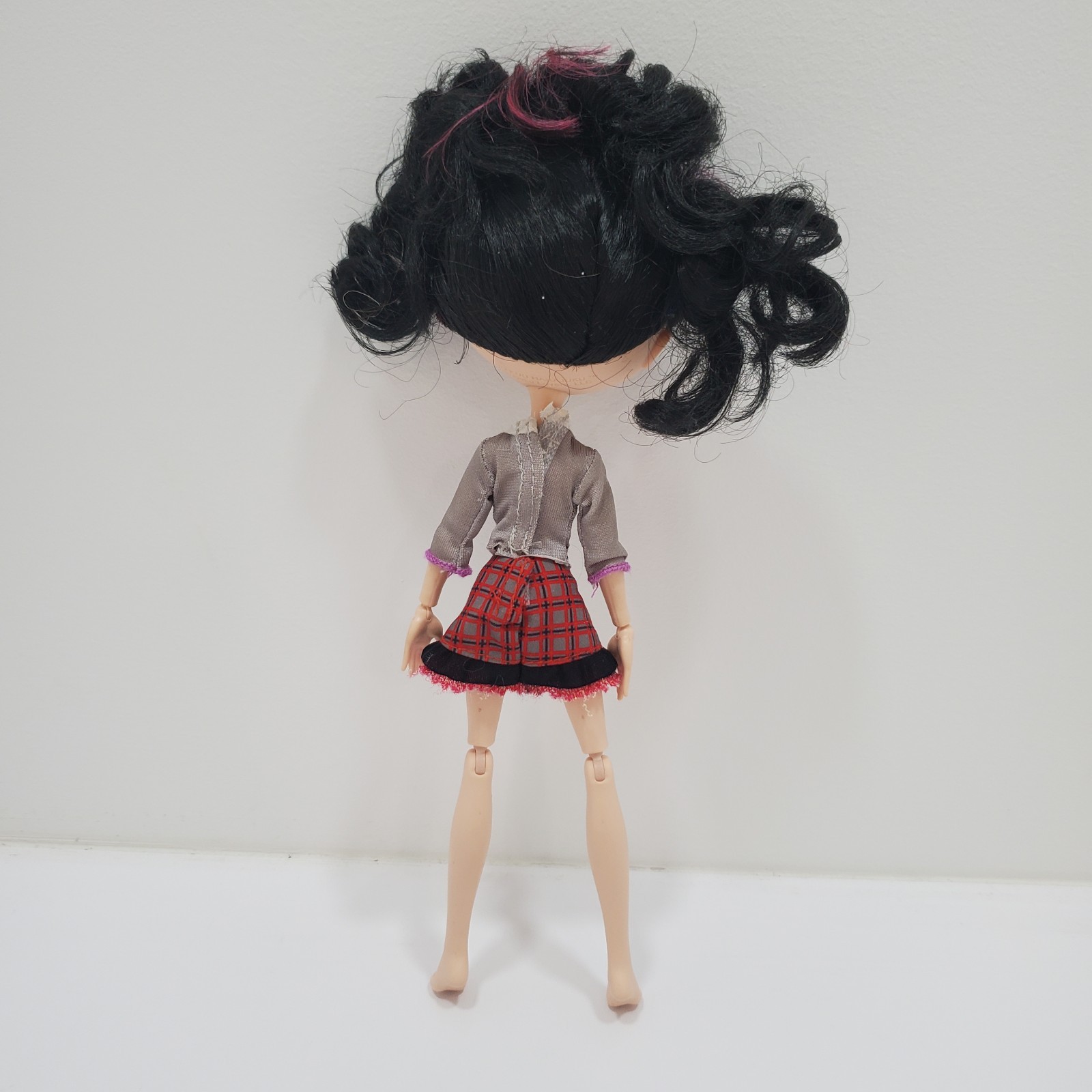 KUU KUU Hara Juku Doll 12"  Love Decorate Doll Red Skirt 