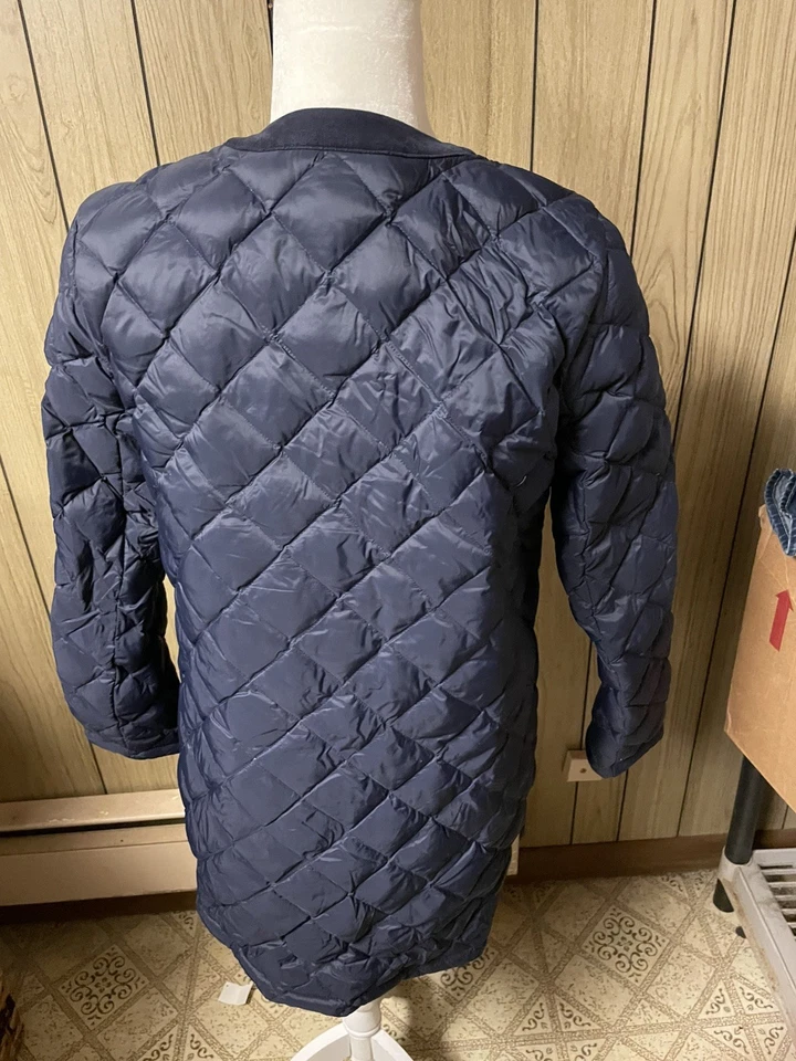 Chaqueta J Jill para mujer talla pequeña. Bolsillos con botones acolchados azules Foto 4 de 4