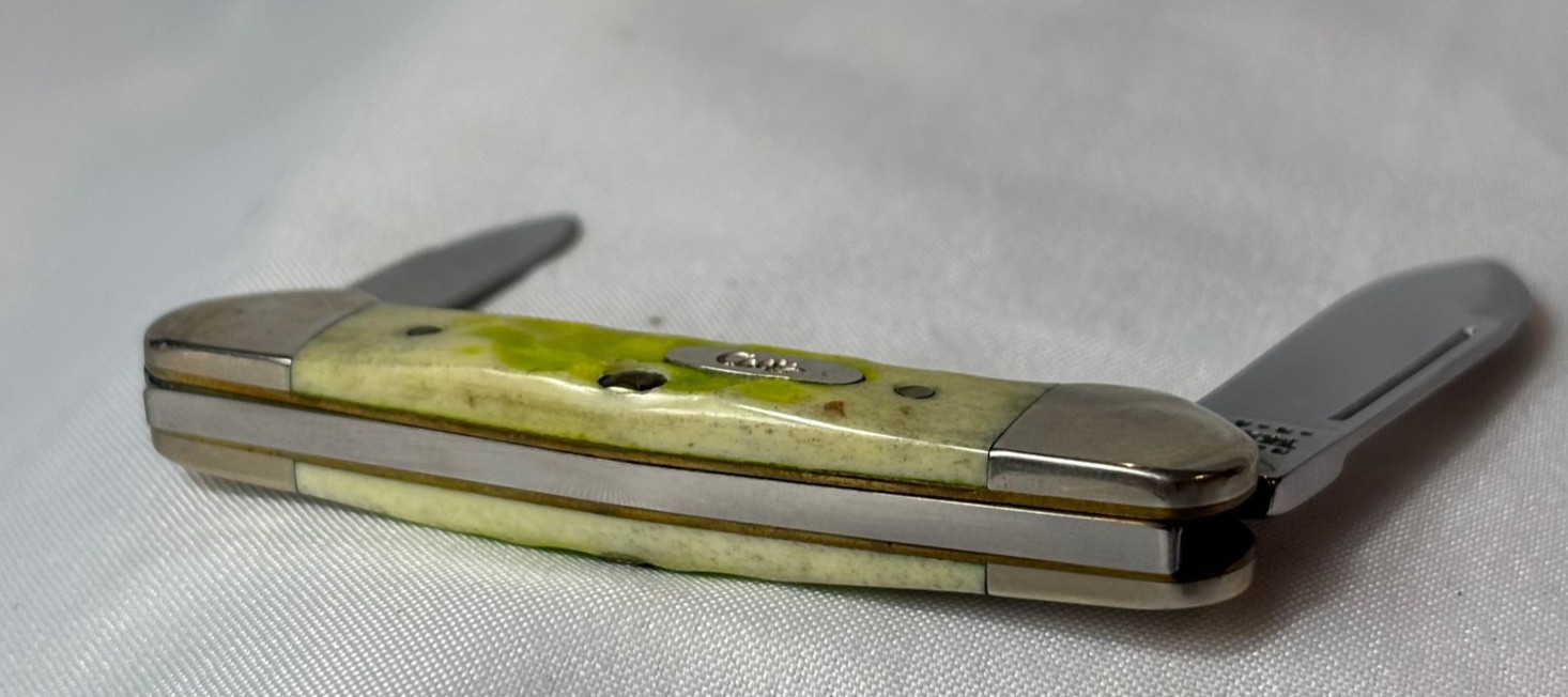 2001 Case XX Knife Baby Butterbean Double Folding Blade Lime Green Jigged Scales