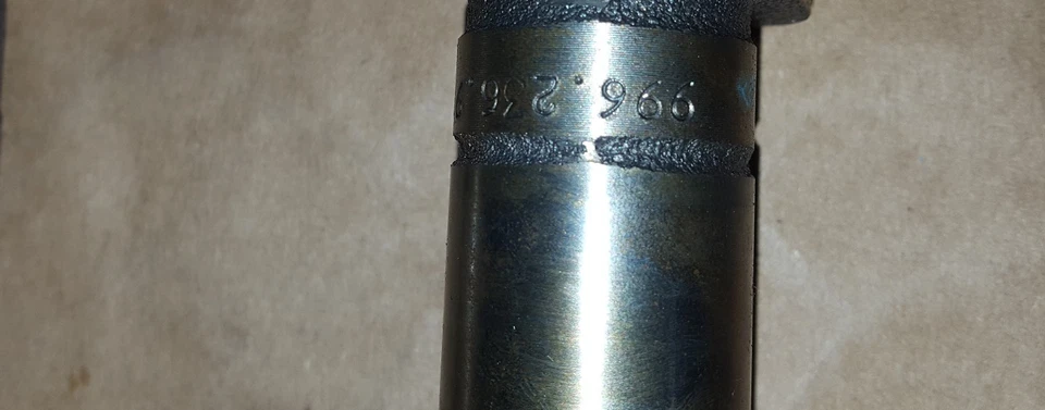 正品保时捷 911 996 3.6 升凸轮轴对 996.105.245.90 & 996.236.97 — 第 2/4 张图片