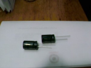 2pc,  220uF, 100V, Electrolytic Capacitor, Low ESR, Fast USA Shipping