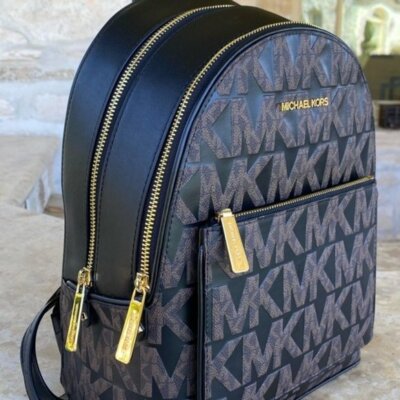 Michael Kors Adina Medium Backpack Brown/Black MK Leather  display picture 1