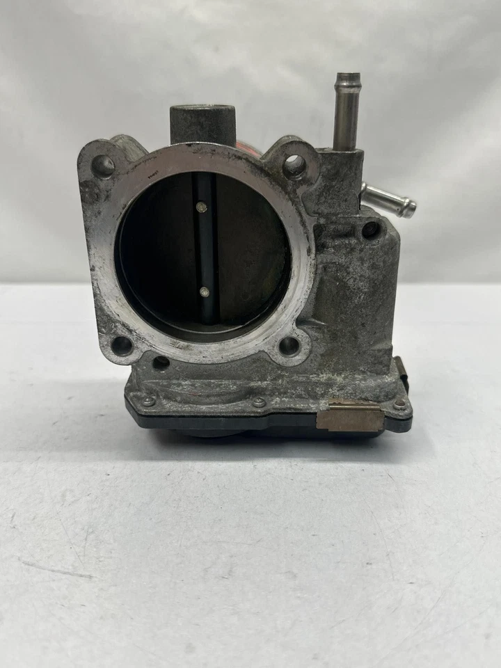 Carrocería del acelerador Toyota Highlander 2004 a 2010 conjunto de válvula 6 cilindros OEM 2203020060 Foto 4 de 4