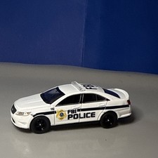Greenlight 1:64 Ford Taurus FBI Police