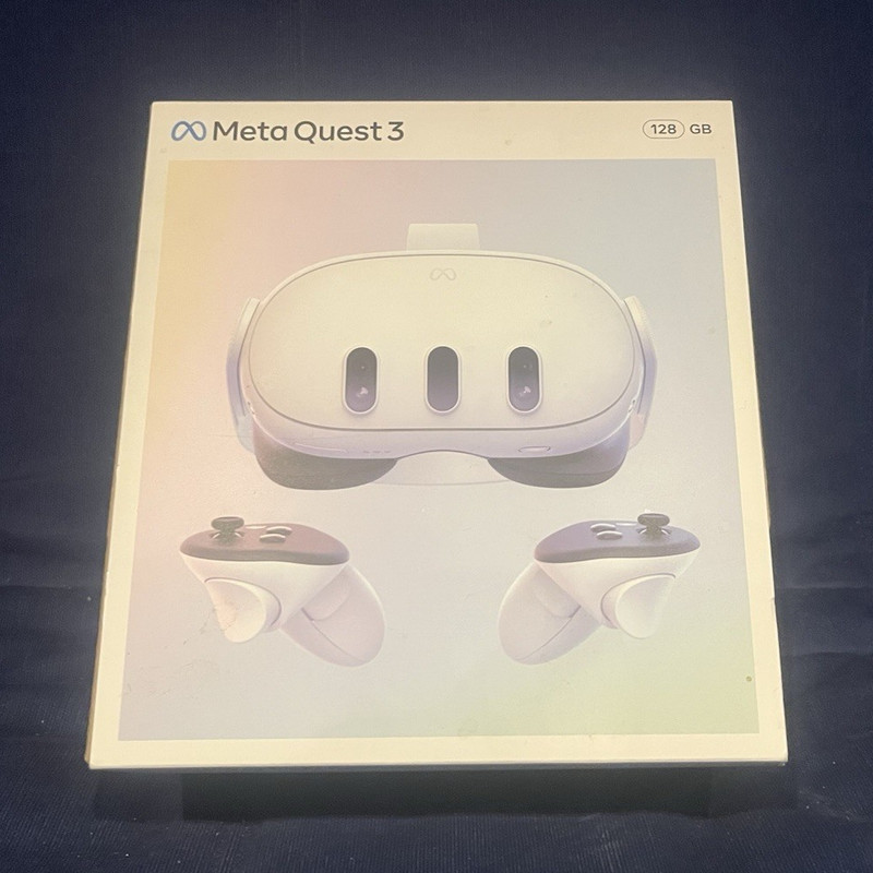 Meta Quest 3  Virtual Reality Headset 128GB Lightly Used