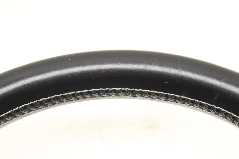 AUDI A5 QUATTRO 2013-2017 - Volante deportivo de 3 radios (fondo plano) Foto 2 de 4