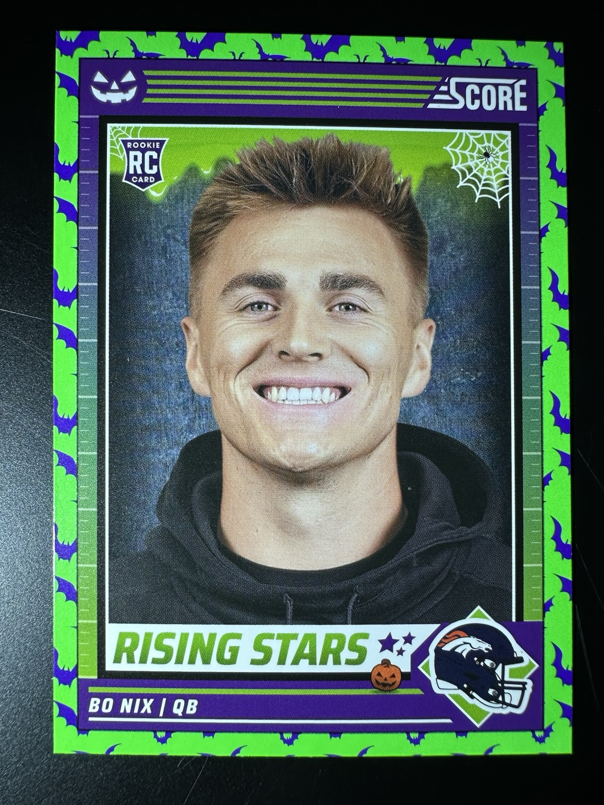 Bo Nix - 2024 Score-A-Treat Rising Stars #4 Green Bats - Rookie (RC) - Broncos