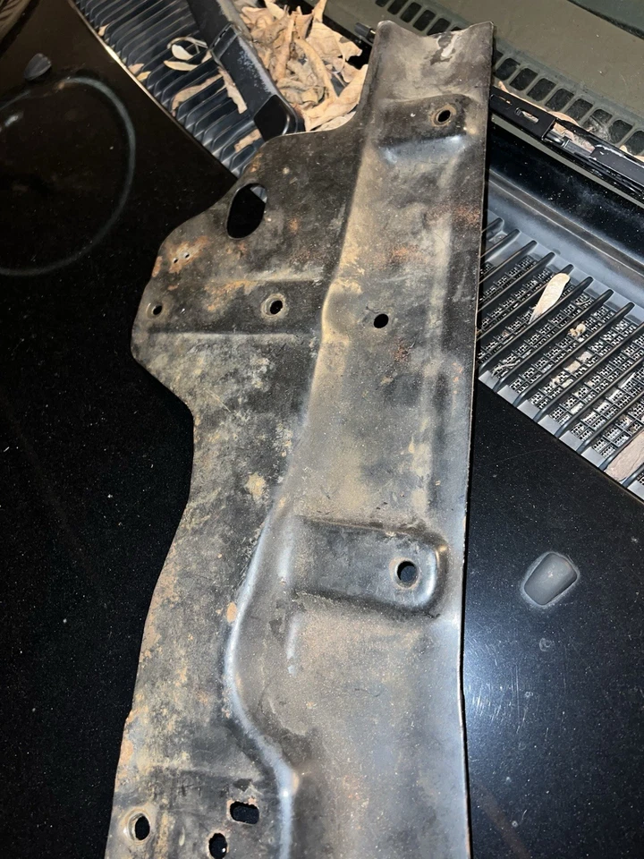 1977 1978 1979 PONTIAC BONNEVILLE RADIATOR FILLER GRILL SUPPORT PANEL OEM USED - Image 2 of 4