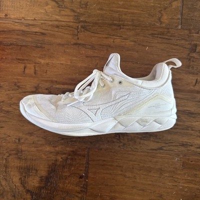 Mizuno Wave Luminous 2 Women Sz 9.5 Volleyball Shoes White Silver V1GC212050