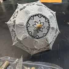 2 pieces Wedding Decorative Umbrella Bride Lace Embroidery Umbrella Ornament