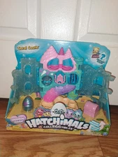 Hatchimals Colleggtibles Coral Castle 8-inch Foldable Playset House Brand New