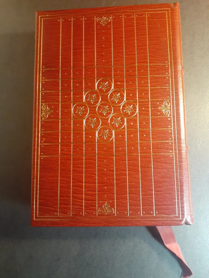 ERNEST HEMINGWAY - The FRANKLIN LIBRARY 1977 Limited Edition LIKE NEW - Image 2 of 4