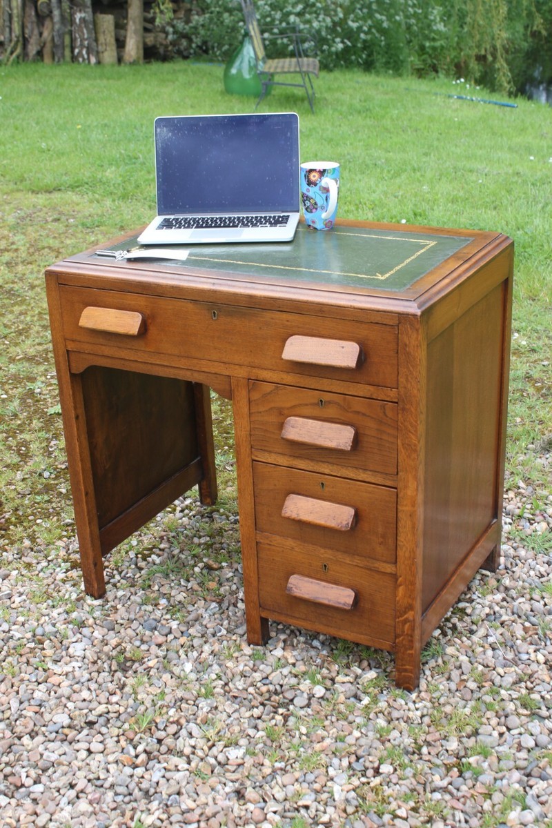 Vintage Small Wood Desk Antique Small Mahogany Writing Desk / Ladies
