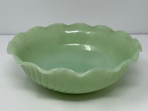 Fire King Jadeite Ruffle Edge Ribbed Swirl Bowl Approx 7 1/4"  Vintage