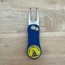 New Pitchfix 2.0 Switchblade Golf Divot Tool Don’t Tread On Me Ball Marker