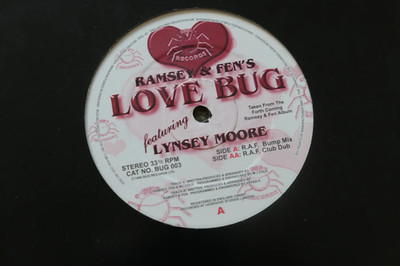 RAMSEY & FEN featuring LYNSEY MOORE   LOVE BUG 12   Nr MINT UK 1998 GARAGE DANCE