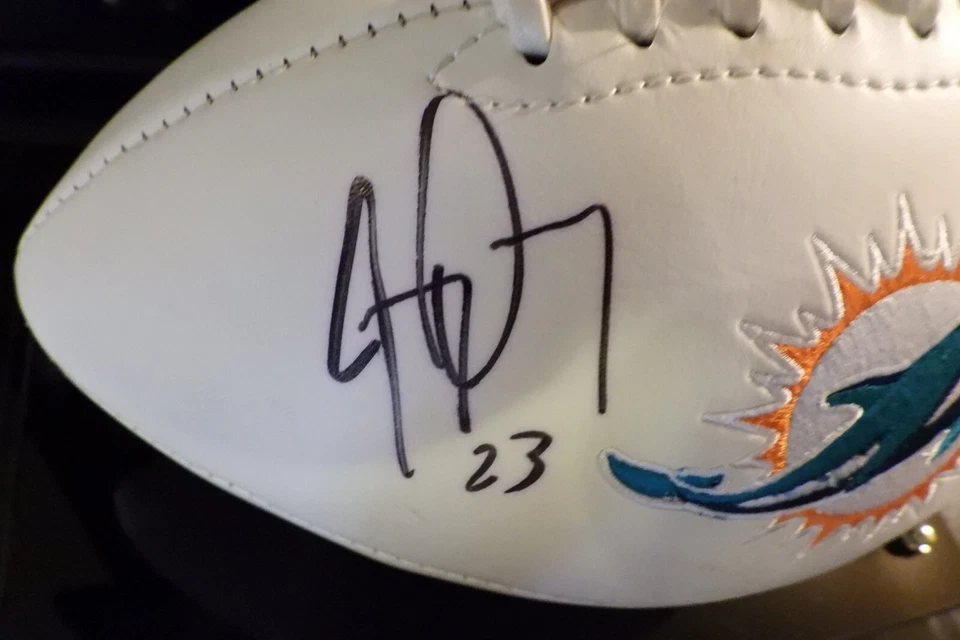 JAY AJAYI MIAMI DOLPHINS SIGNED AUTOGRAPHED WHITE PANEL FOOTBALL - Image 2 of 4