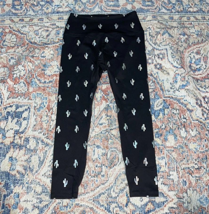 beyond-yoga high waisted 7/8 silver dizzy cactus leggings