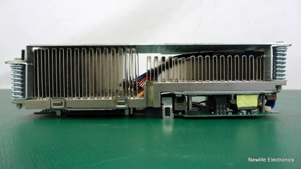 HP A6836-69001 Intel Itanium2 1.0GHz CPU Module (400MHz; 3GB) A6836-04001 - Image 2 of 4