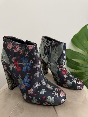 #ad Sam Edelman Cambel Womens Size 7M Floral Booties Jacquard Fabric Shoes $31.50